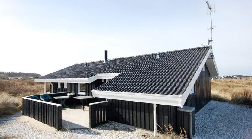 Photo of "Zuhra" - 400m from the sea