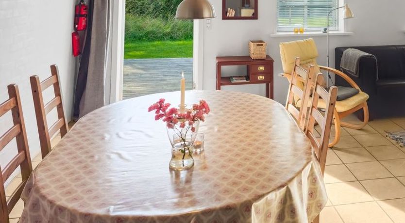 Photo of "Elef" - 2.0km from the sea