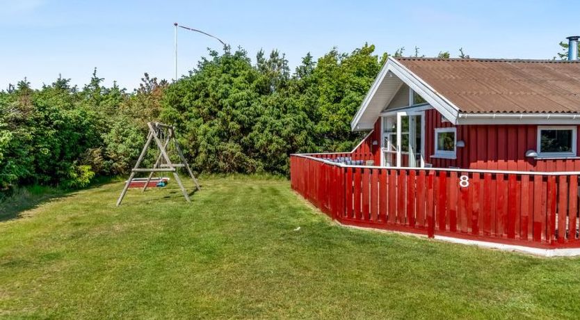 Photo of "Hans" - 1.2km from the sea