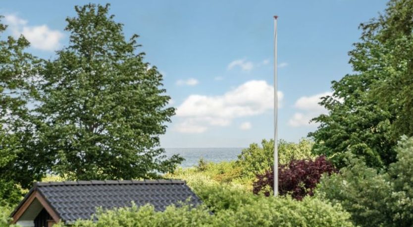 Photo of "Rether" - 400m from the sea