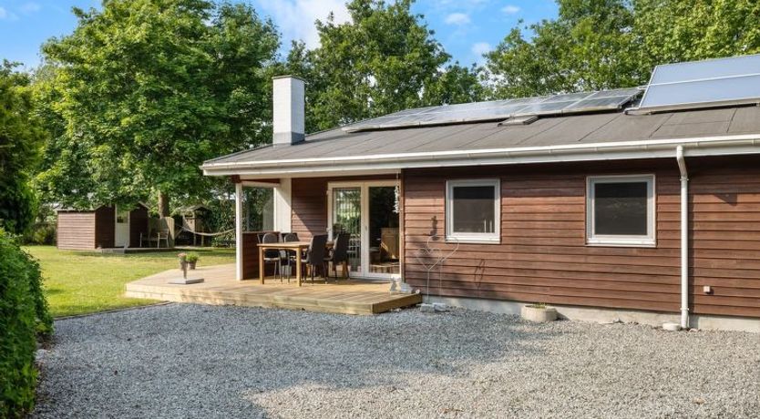 Photo of "Swipdagh" - 150m from the sea