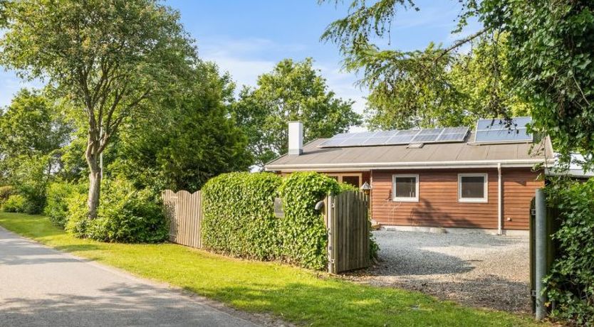 Photo of "Swipdagh" - 150m from the sea