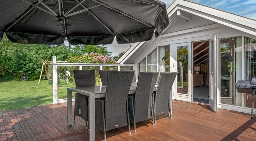 Photo of "Rusalina" - 400m from the sea