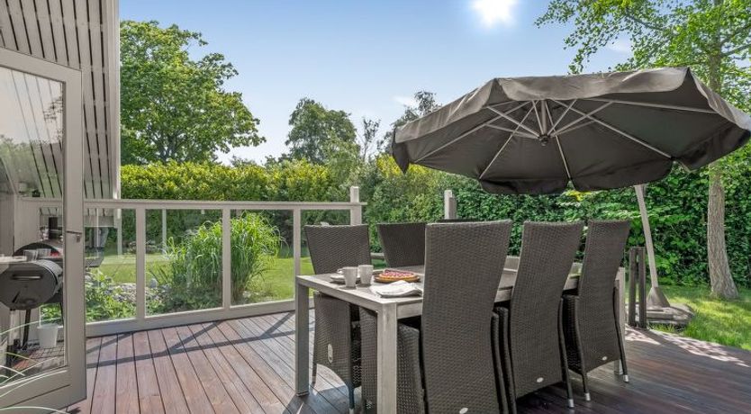 Photo of "Rusalina" - 400m from the sea