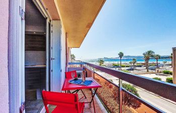 La Sirene Apartment 5 Holiday Home