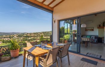 Le Domaine des Maurels Holiday Home