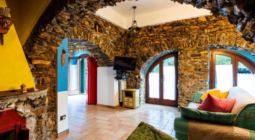 Photo of La Bouganville - Rustico con giardino