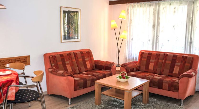 Photo of Pasadena Apartment 6