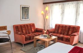 Photo of pasadena-apartment-3