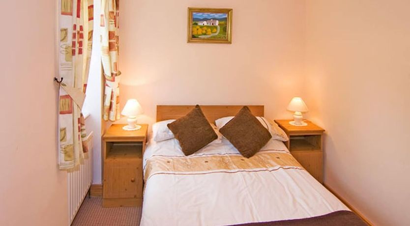 Photo of 3 Bed in Glengarriff