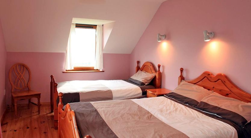 Photo of 4 Bed in Caherdaniel