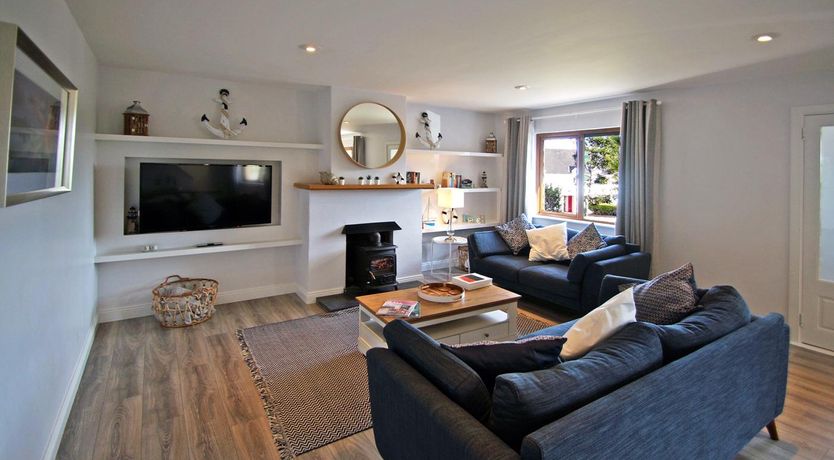 Photo of 4 Bed in Baltimore