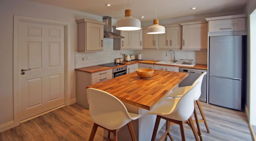 Photo of 4 Bed in Baltimore