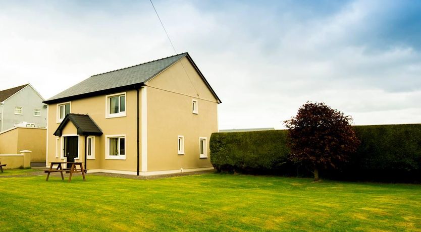 Photo of 5 Bed in Killala