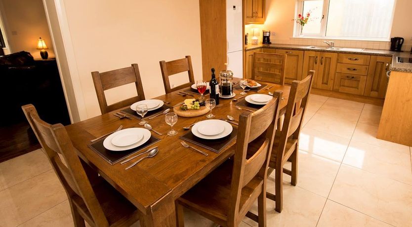 Photo of 5 Bed in Killala