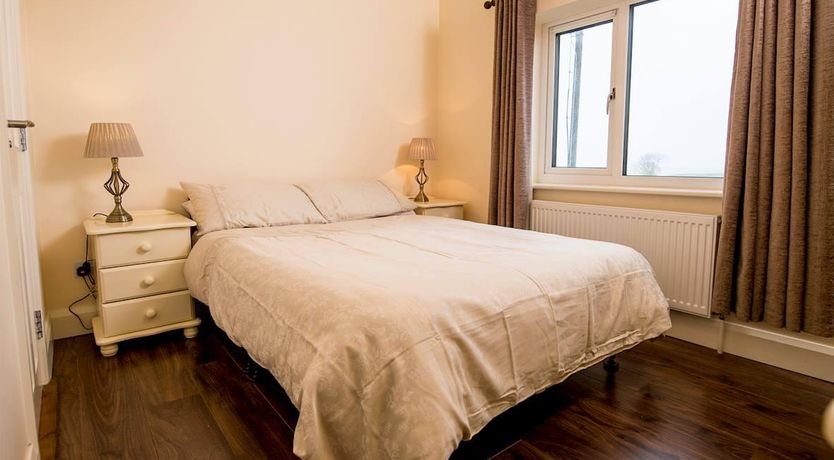 Photo of 5 Bed in Killala