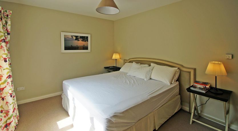 Photo of 3 Bed in Baltimore