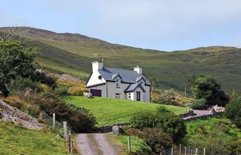 2 Bed in Cahedaniel Holiday Home