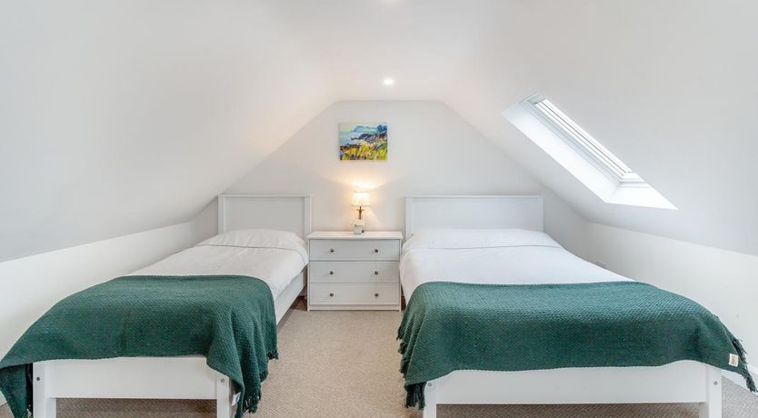 Photo of 3 Bed in Roundstone