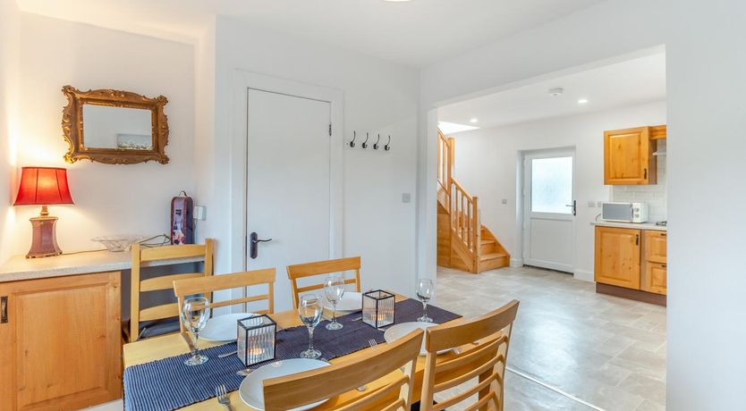 Photo of 3 Bed in Roundstone
