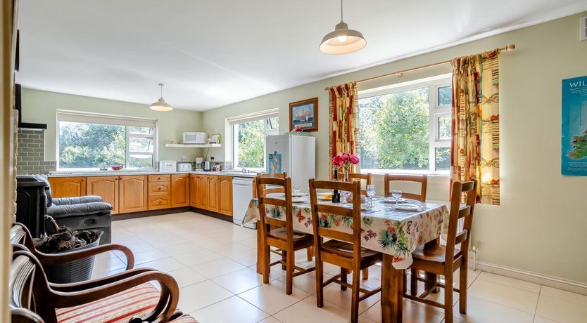 Photo of 5 Bed in Oughterard