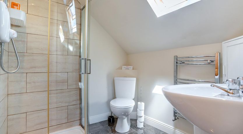 Photo of 5 Bed in Oughterard