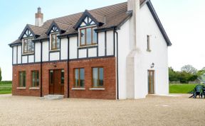Photo of 4 Bed in Callan