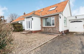 Photo of in-beadnell-cn