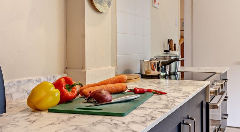 Photo of 4 Bed in Holt