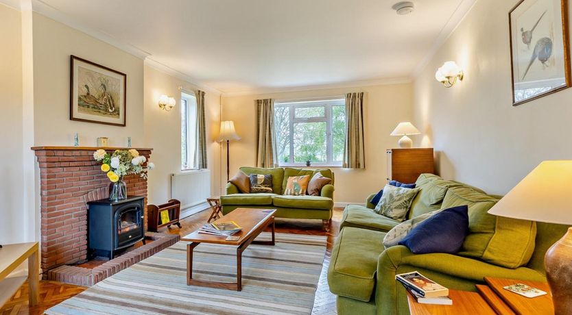 Photo of 4 Bed in Holt