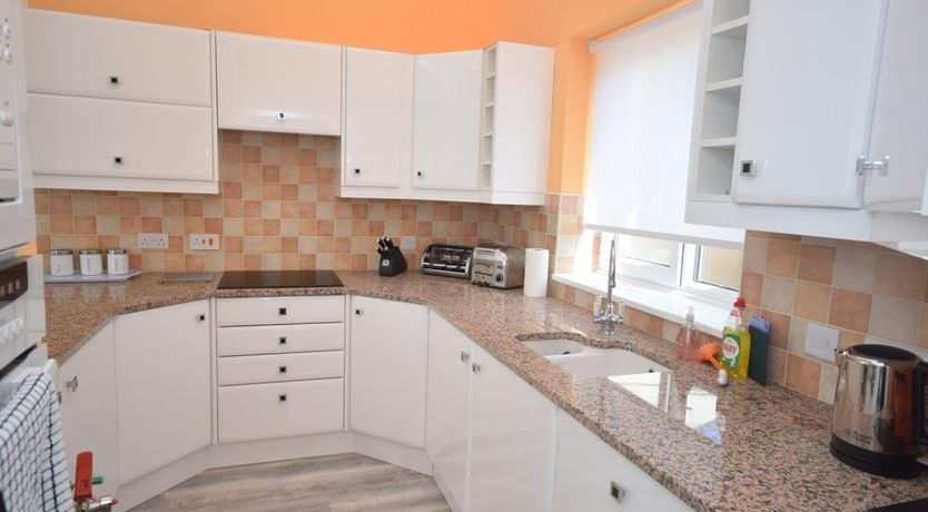 Photo of 1 Bed in Swanage