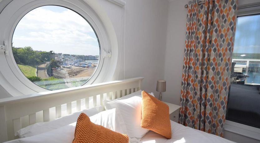 Photo of 1 Bed in Swanage