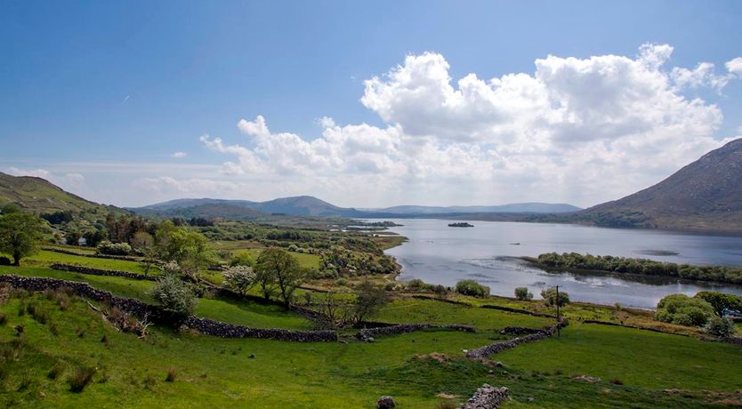 Photo of 4 Bed in Clonbur