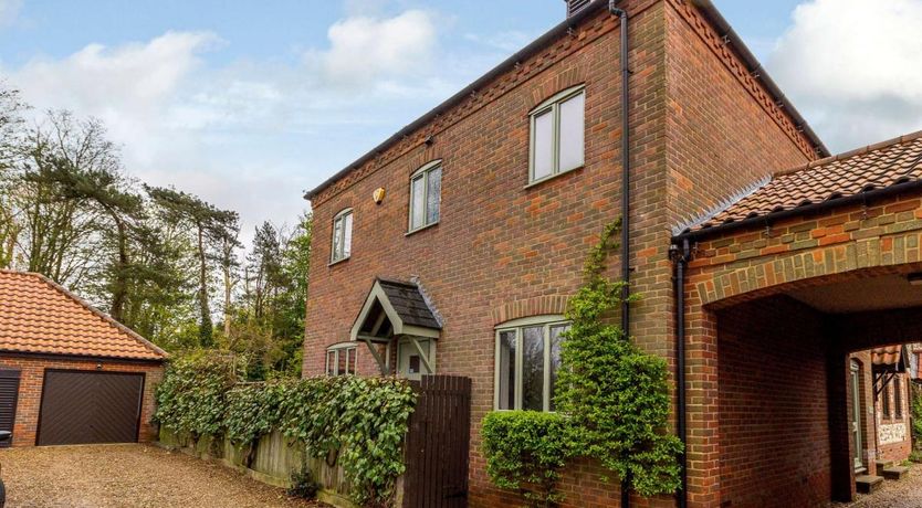 Photo of in Burnham Deepdale (KT113)