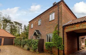 in Burnham Deepdale (KT113) Holiday Home