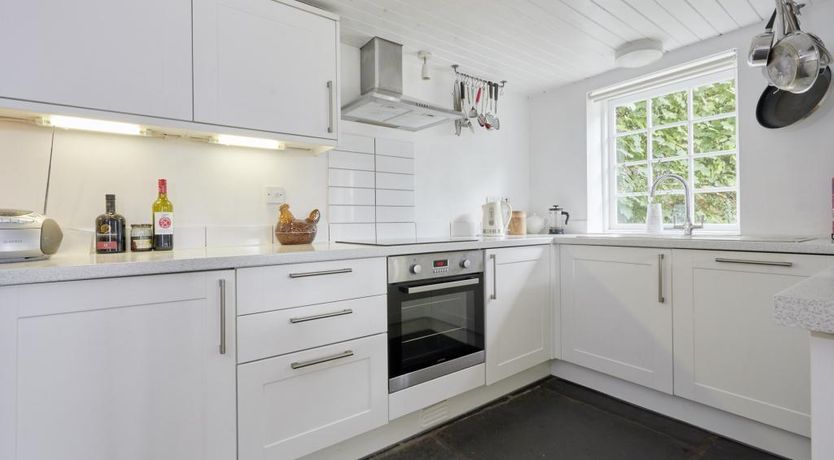 Photo of 4 Bed in Applethwaite