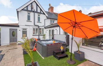 in Deganwy (86040) Holiday Home
