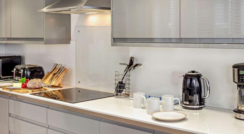 Photo of 4 Bed in Weymouth