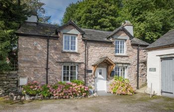 in Grasmere (SZ305) Holiday Home