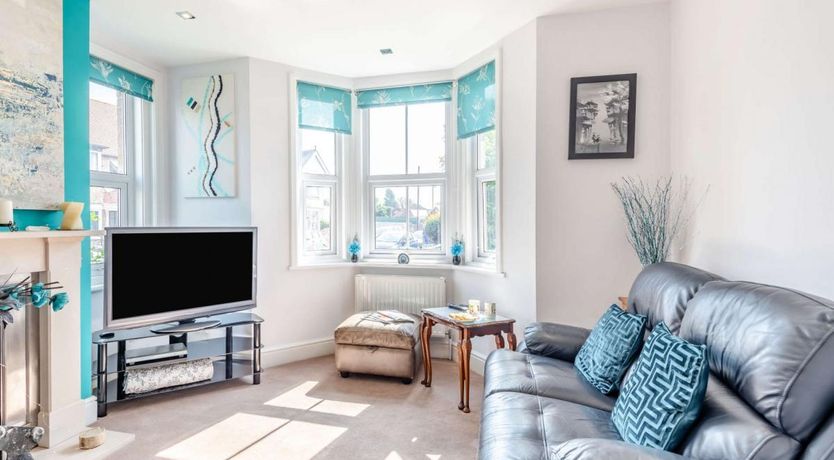 Photo of 4 Bed in Swanage