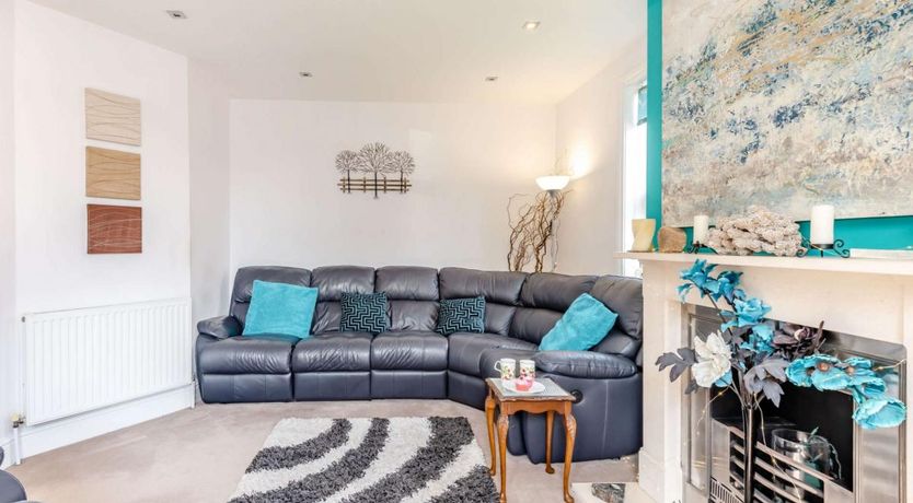 Photo of 4 Bed in Swanage