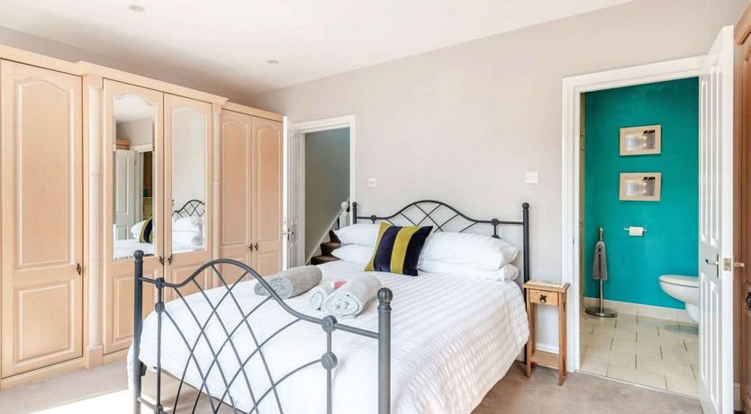 Photo of 4 Bed in Swanage