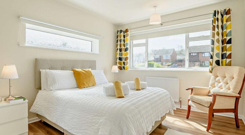 Photo of 3 Bed in Swanage