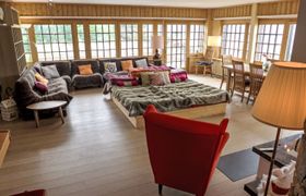 Photo of jeanne-darc-loft-lac-apartment