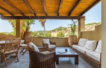 Golf Apartment Holiday Home