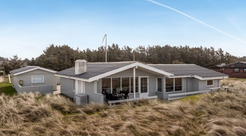 Photo of "Fridgerd" - 300m from the sea