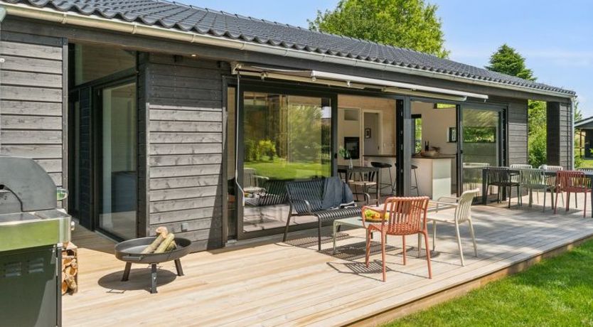 Photo of "Herulf" - 450m from the sea