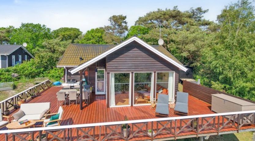 Photo of "Mariam" - 100m from the sea