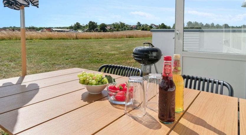 Photo of "Mia" - 200m from the sea