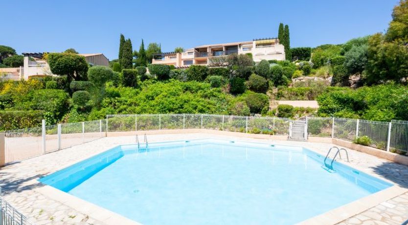 Photo of Les Coteaux de la Nartelle Apartment 33